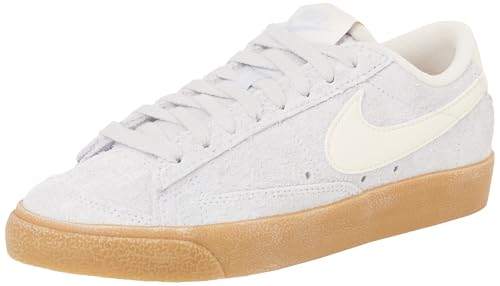 NIKE FQ8060-003 Blazer Low '77 Vintage Femme Football Grey/Pale Ivory-Gum Light Brown EU 37.5