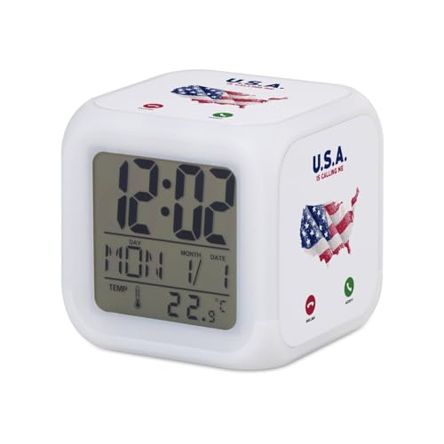 Fabulous Réveil Cube Lumineux Blanc - USA is Calling Me Flag Travel New York - 7,8 x 7,8 x 7,8 cm - Retro Éclairage Multicolore LED