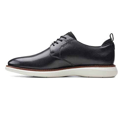 Image of Clarks Mens 26155734 Black Loafer Flat