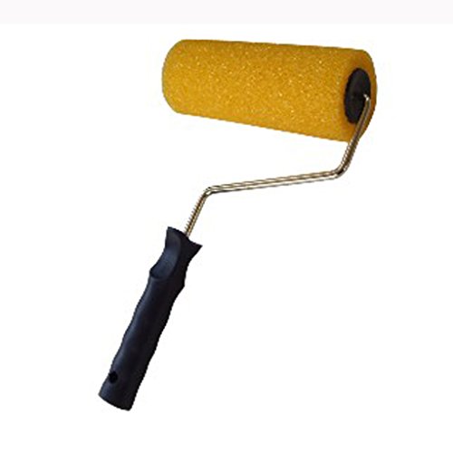 Outil de peinture à la main jaune et manchon de rouleau effet craquelé