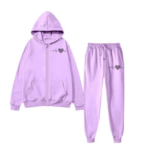 Ensemble de sport femme douillet idéal comme tenue d'intérieur et sessions fitness