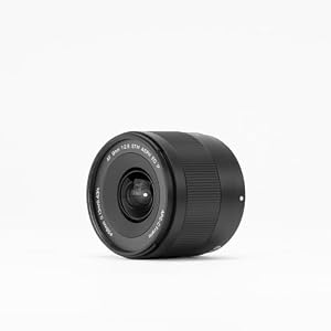VILTROX 9mm F2.8 E-Mount APS-C Lens for Sony, Auto Focus Ultra-Wide Prime Lens for Sony E-Mount Cameras FX30 ZV-E10 ZV-E10II A6700 A6600 A6500 A6400 A6300 A6100 — photo 3 of 6