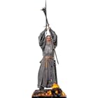 ロード・オブ・ザ・リング』ガンダルフが1/2スケールスタチューとなっ