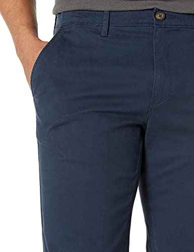 Amazon Essentials Pantalon Kaki Stretch Décontracté Coupe Ajustée Homme, Bleu Marine, 34W / 32L - Image 4