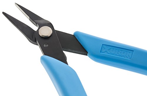 Herramienta Xuron 485S con sistema de cierre de mantas plegable 6