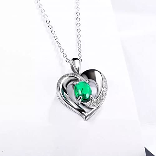 Collier en argent moissanite et diamant : l'élégance au quotidien pour femmes