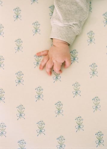 Image of Oilo Crib Sheet, Breathable, Fitted, Organic Cotton Jersey, 300-Thread, Machine Wash, Fits Standard Crib (28 inch x 52 inch x 9 inch), Toddler Bedding, Heirloom Organic Collection, Lily Bouquet
