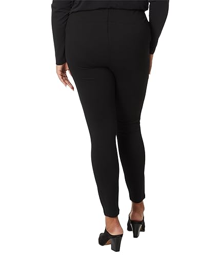 Lyssé Women's Plus Size Laura Seamed Ponte Legging2