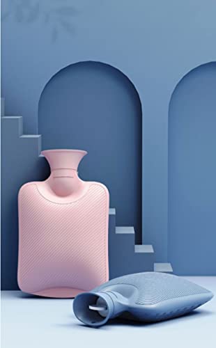 Bouillotte 2L cadeau idéal avec sa housse douce pour les personnes âgées