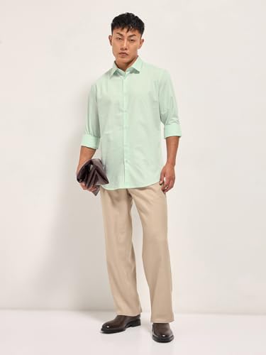 Image of THE BEAR HOUSE Men's Cotton Checked Slim Fit Shirt