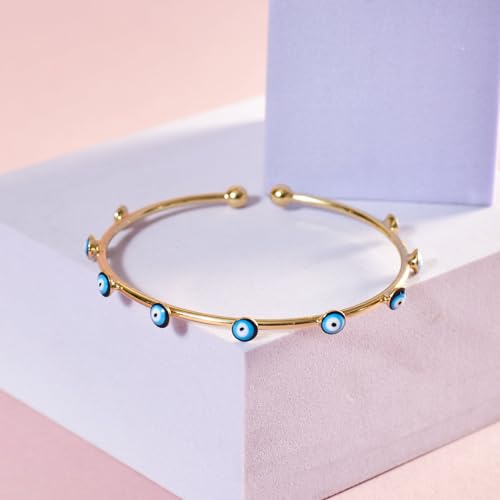Image of SALTY Raksha Bandhan Gift Hamper with Jewelry | Rakhi Gift for Sister, Brother, Bhaiya Bhabhi | Premium Festive Gift Box