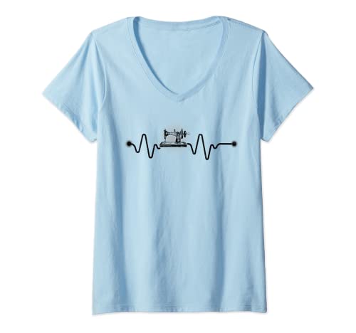 Mujer Seamstress Quilter Máquina de coser Heartbeat Love Sewing Camiseta Cuello V