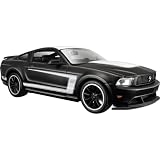 Maisto Ford Mustang Boss 302: Originalgetreues Modellauto 1:24, mit Türen und Motorhaube zum Öffnen, Fertigmodell, schwarz (531269M)