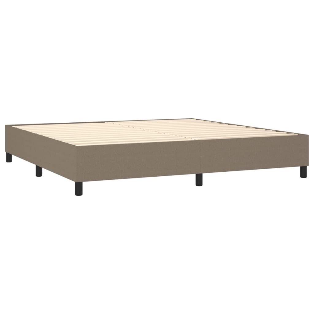 Łóżko kontynentalne z materacem, kolor taupe 200 x 200 cm, obicie materiałowe, zagłówek z regulacją wysokości, rdzeń sprężynowy kieszeniowy, średnie podparcie, nowoczesny mebel do sypialni