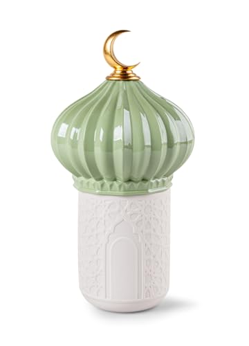 LLADRÓ Majestic Night Perfumed Candle with Secret East Aroma, with Porcelain Dome-Shaped Green Candle Holder and Shiny Golden Details. Spicy and Exotic Fragrance Candle.
