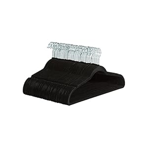 Amazon Basics Kledinghanger pak, zacht, zwart, set van 50