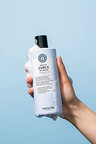 Maria Nila Coils & Curls Co-Wash, 350 ml, For Curly & Wavy Hair, Jojoba oil to Stay Hydrated while Washing - Image 2
