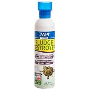 API TURTLE SLUDGE DESTROYER Aquarium Cleaner and Sludge Remover Treatment 8-Ounce Bottle