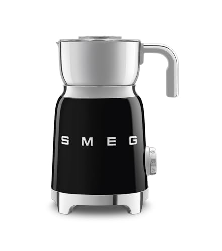 Smeg, Milchaufschäumer Multifunktion MFF11BLEU, mit Induktionssystem, 6 voreingestellte Programme, manuelle Funktion, abnehmbare Karaffe von 600 ml, Messkappe, integriertes Umschlag, 500W, Schwarz