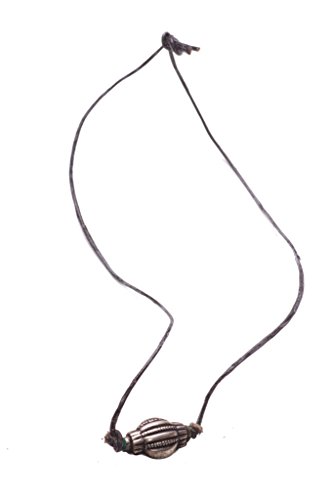 FreshFunkyFashion Hermoso y Minimal- Colgante de Cromo Grabado con Concha y Correa Negra (ZX259)