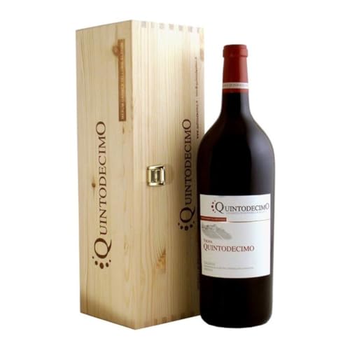 Cantina: Quintodecimo è un casa vinicola campana avviata nel 2001. Negli anni ci ha donato vini di grande qualità come Exultert, Cerzito, Grand cuvèe Luigi Moio, Via del campo, Giallo d'Arles e molti altri.