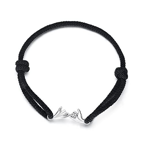 Bracelet corde main d'amour symbole de connexion et de tendresse