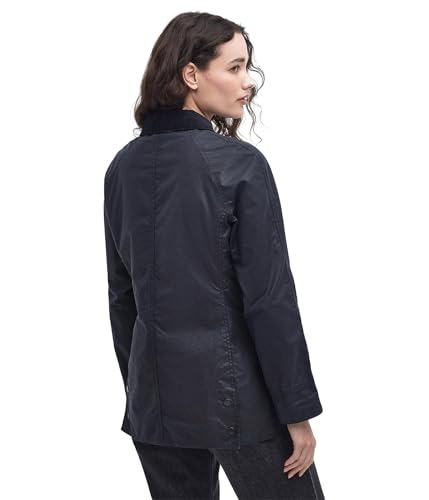 Barbour Women's Beadnell Wax Jacket3