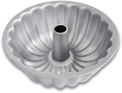 USA Pan Global Bakeware Scalloped Tube Cake Pan - Thumbnail 4