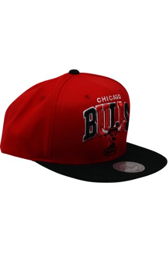 Gorra Snapback Chicago Bulls roja y negra ajustable miniatura 3