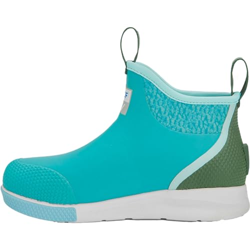 Image of Xtratuf Women's 6 In Ankle Deck Boot