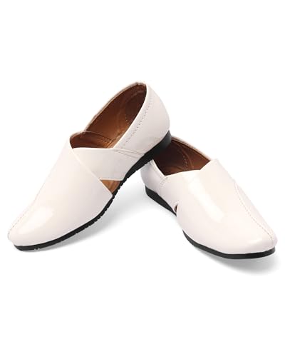 Image of SIYA Cross Strap Peshawari Juti Shoes for Boys