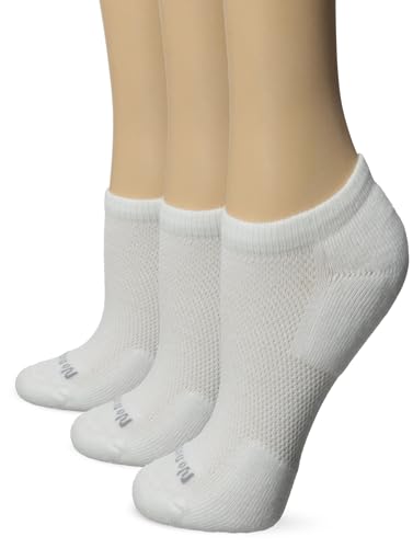 Image of no nonsense Women's Cushioned Mesh Quarter Top Ankle Socks - Premium Comfort for Women