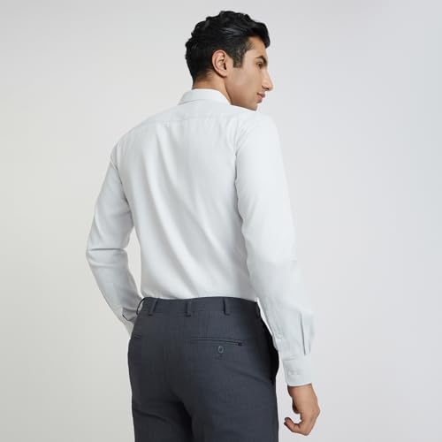 Image of Park Avenue Men Cotton blend Slim Fit Structure Pattern Semi Cutaway Collar Formal Shirt