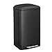 SONGMICS Cubo de basura, Cubo de reciclaje de 30L, Cubo de pedal de acero, con cubo interior y tapa, Cierre suave, Hermético, para cocina, sala de estar, Negro LTB01BK