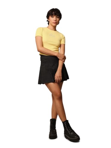 Image of ONLY Women's Cotton Solid Regular Fit T-Shirt