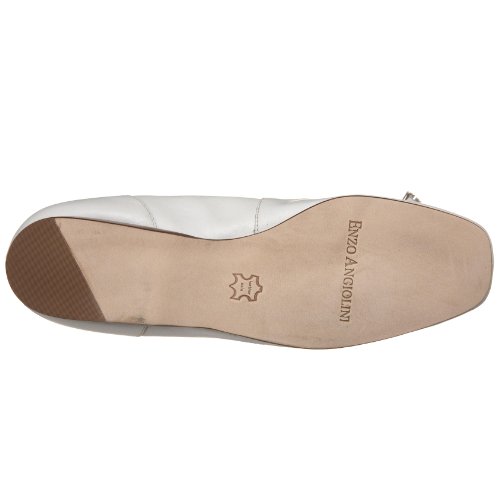 Women's Lizzia Flat4