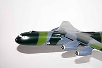 Vista 2 de Lockheed Martin® C-141B Starlifter, comando militar de puente aéreo MAC, modelo de escala de caoba de 18 pulgadas