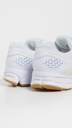 Nike Women's Vomero 5 Sneakers3