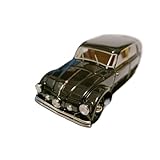 Dieses exklusive Sammlerautomodell ist als Top-Sammlerstück unter den Automodellen für erfahrene Sammler unter den Autoliebhabern konzipiert. Es wird nach strengen Standards reproduziert. Die Gummireifen sind elastisch und robust.