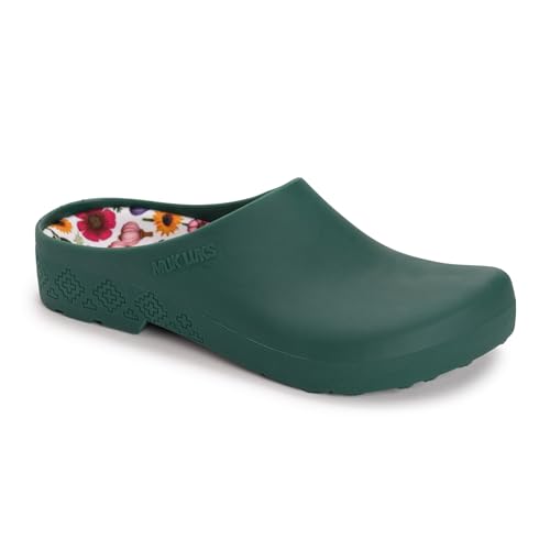 Image of MUK LUKS Women's Garden Clogs and Gloves Sets