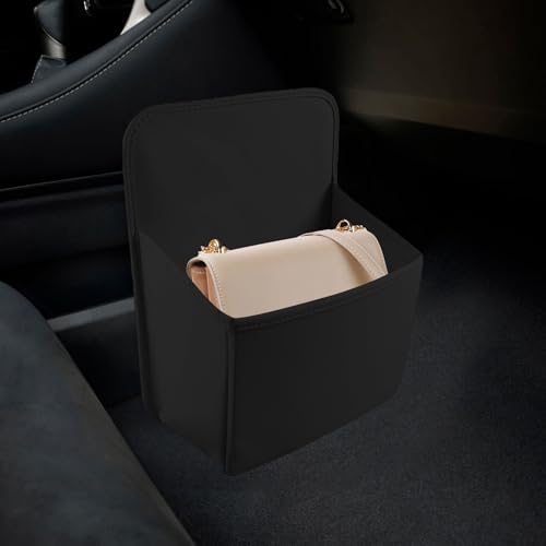 Boîte de rangement de chaussures automobile contre coffre sale
