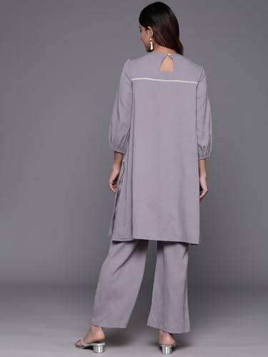 Image of Varanga Women Suit Set