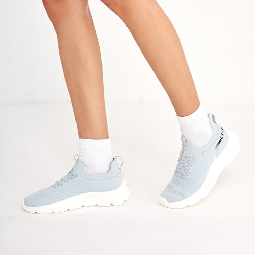 Image of Campus Women's LUMI Walking Shoes