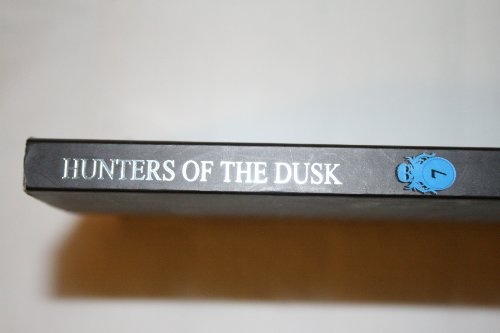 HUNTERS OF THE DUSK: A Gripping Horror Story for Kids and Reluctant Readers Aged 9 to 11: Book 7 (The Saga of Darren Shan)