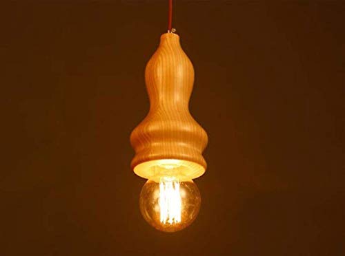 Lustre en bois massif pour éclairer un couloir sombre et sécuriser l'escalier