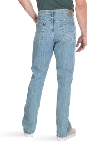 Image of Wrangler Authentics Men's Regular Fit Comfort Flex Waist Jean