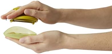 Chef'n PalmPeeler Vegetable Peeler, Palm Sized Handheld Peeling Tool, 9 x 7.5 x 4 cm