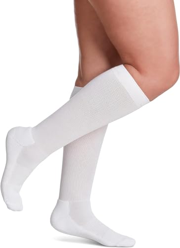 Image of SIGVARIS Women's Motion Cushioned Cotton 360 Closed Toe Calf-High Socks 20-30mmHg - White - Extra Large Long