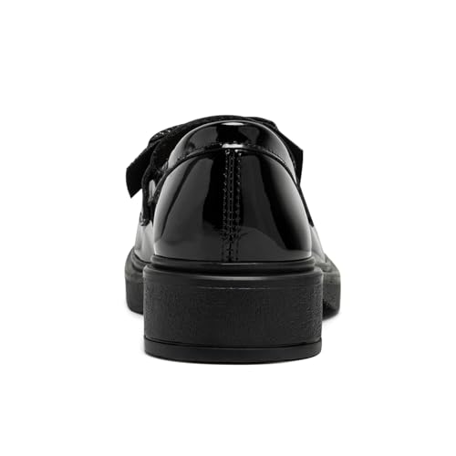 Zapatos Niño, Imagen adicional