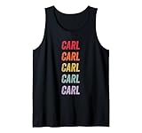 Les motifs répètent le mot Carl, l'affichant audacieusement pour que tout le monde puisse le voir et proclamer votre intérêt pour Carl, ce qui en fait le cadeau parfait pour Carl.